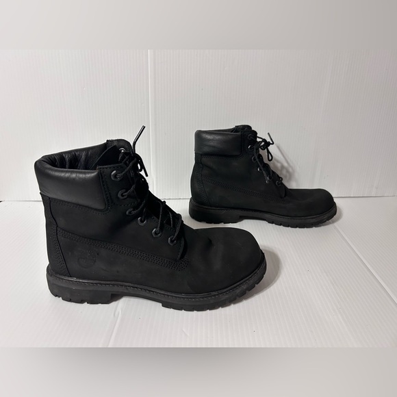 Timberland black leather/Nubuck 6 inch Classic waterproof boots men size 8.5 - Picture 1 of 11